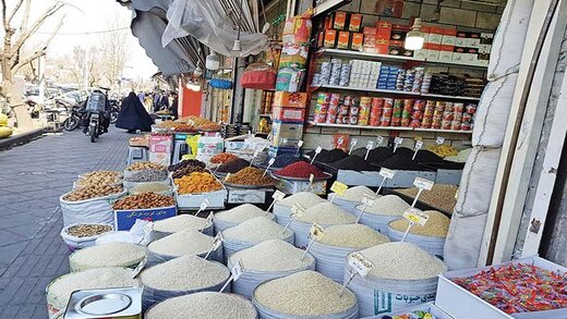 چیزی که زیاد پیدا می شود برنج تقلبی ایرانی!