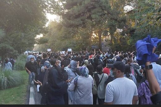 واکنش استاندار تهران به حوادث تجمع اعتراضی شب گذشته در تهران