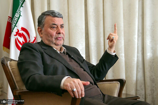 محمد صدر: دولت متوجه شد بدون سیاست خارجی نمی‌شود مملکت را اداره کرد