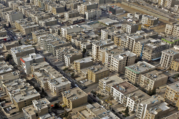 دولت کُند و گران مسکن می‌سازد/ ۶٠٠ هزار واحد مسکونی در تهران باید نوسازی شود