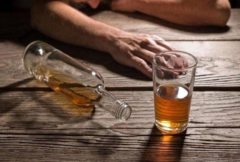 افزایش احتمال بروز ۵ سرطان‌ با مصرف مشروبات الکلی/ تمام عوارض «اتانول» و «متانول»