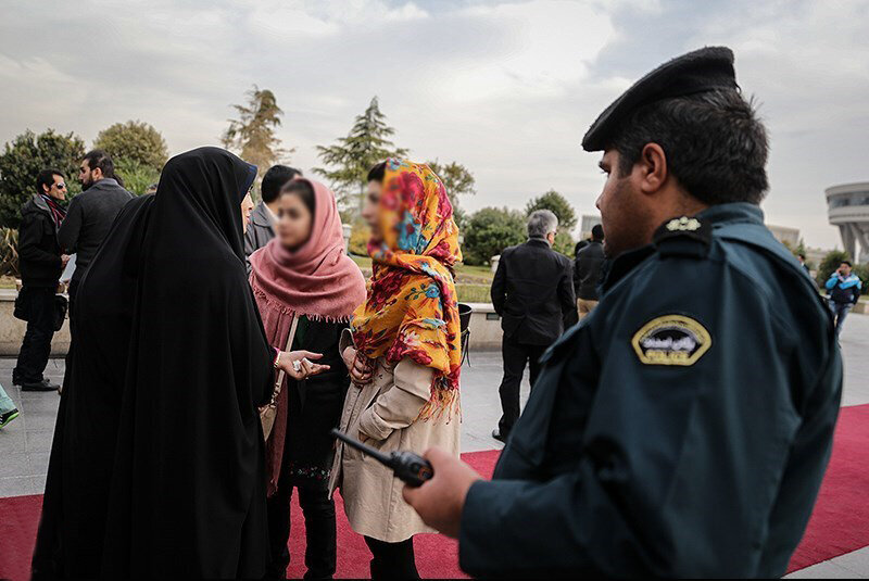 حمایت کیهان از طرح نیروی انتظامی در باره حجاب
