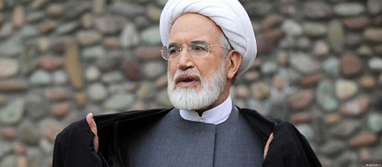 مهدی کروبی راهش را از میرحسین موسوی جدا کرده است؟ /ادعای رسانه اصولگرا