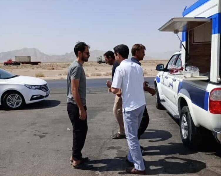 واکنش رئیس پلیس راه یزد درباره جنجال توزیع تخمه شور بین رانندگان