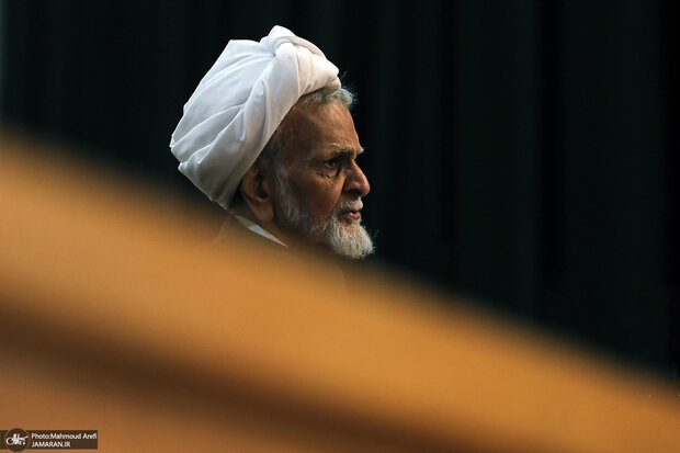 حجتی کرمانی، عضو پیشین مجلس خبرگان رهبری:
نزدیک‌ترین فرد به آقای خامنه‌ای هستم اما ردصلاحیت می‌شوم/ عده‌ای حرف‌گوش‌کن مطیع را قبول می‌کنید که بعد رئیس شوند؛ مثل ابراهیم رئیسی