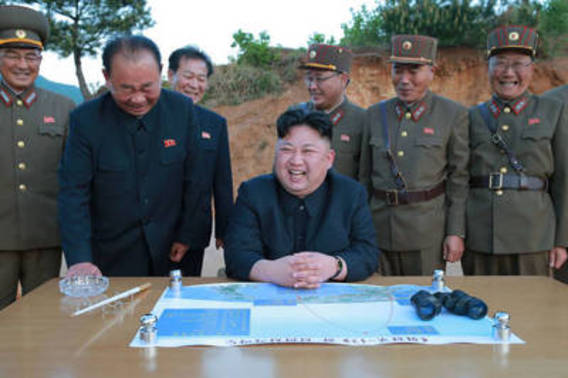 آزمایش موشک جدید ارتش کره شمالی(+عکس)