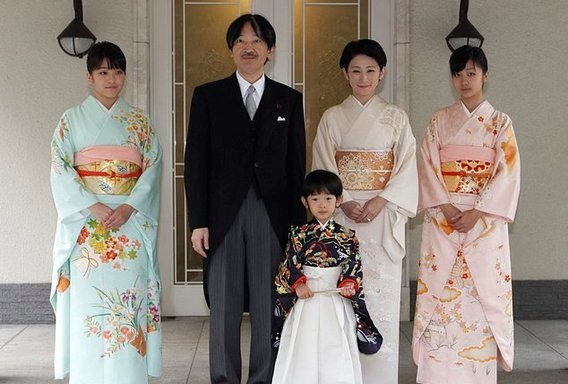 ازدواج دختر امپراتور ژاپن با یک کارگر ساده (+عکس)