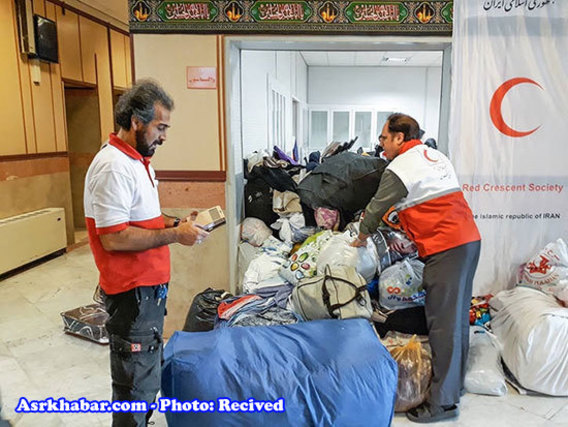 کمک‌های مردم تهران به زلزله‌زدگان کرمانشاه (+عکس)