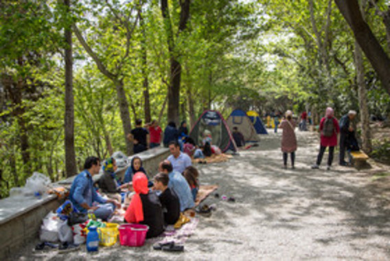 روز طبیعت در پارک چیتگر تهران (+عکس)