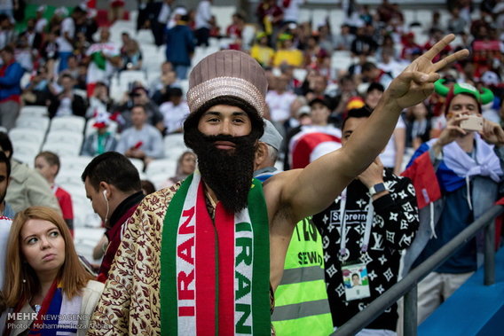 حاشیه دیدار تیم های ملی فوتبال ایران و اسپانیا (+عکس)