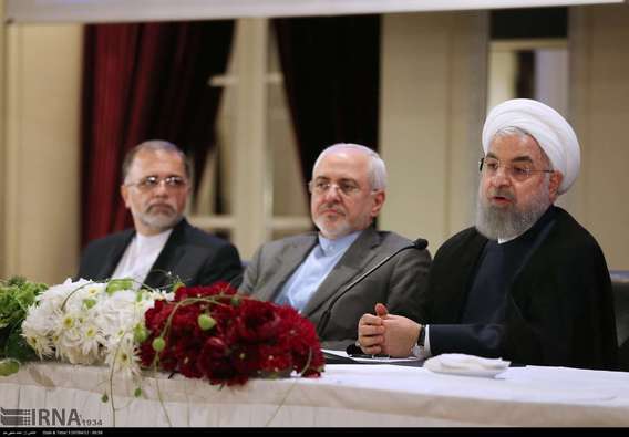 دیدار روحانی با ایرانیان مقیم سوئیس (+عکس)
