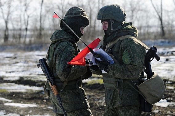 رزمایش تاکتیکی نظامی در راستوف (+عکس)