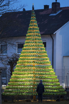 عجیب ترین و جذاب ترین درختان کریسمس در جهان (+عکس)