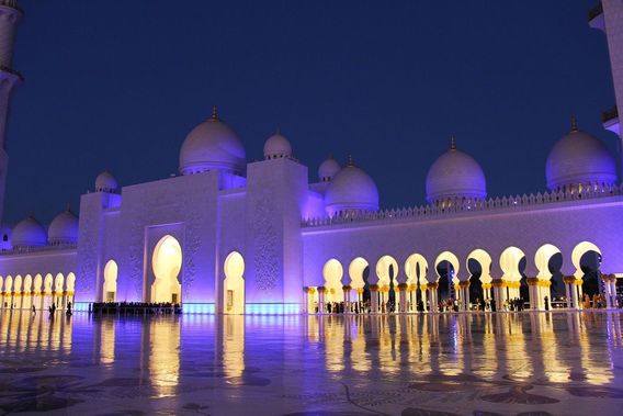مسجد شیخ زاهد در دوبی