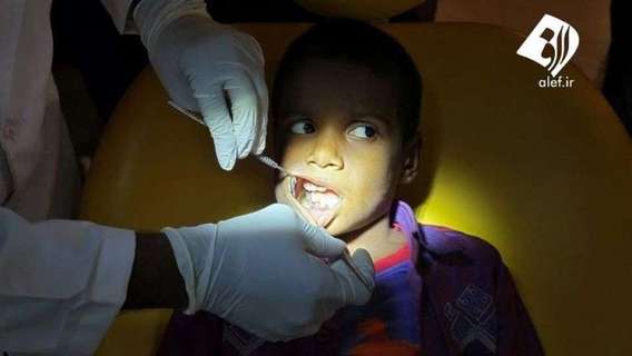 پسری با بیش از 500 دندان (+عکس)