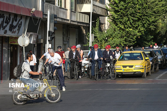 رکاب‌زنی مدیران رسانه‌ها با شهردار تهران (+عکس)