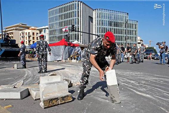 بازگشایی خیابان‌های اصلی لبنان توسط ارتش (+عکس)
