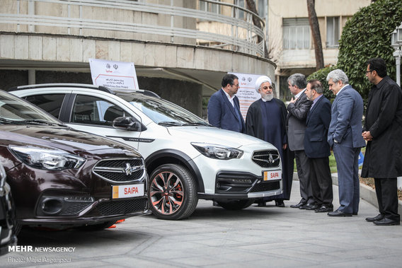 خودروهای جدید تولید داخل در حاشیه جلسه هیات دولت (+عکس)
