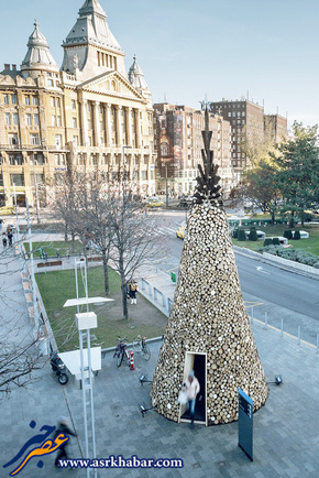 ساخت متفاوت ترین درخت کریسمس (تصاویر)