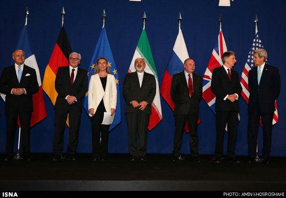 تصاویر قرائت متن بیانیه مشترک ایران و ۱+۵