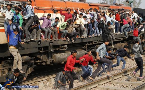 تصاویر دیدنی از قطار سواری در هند