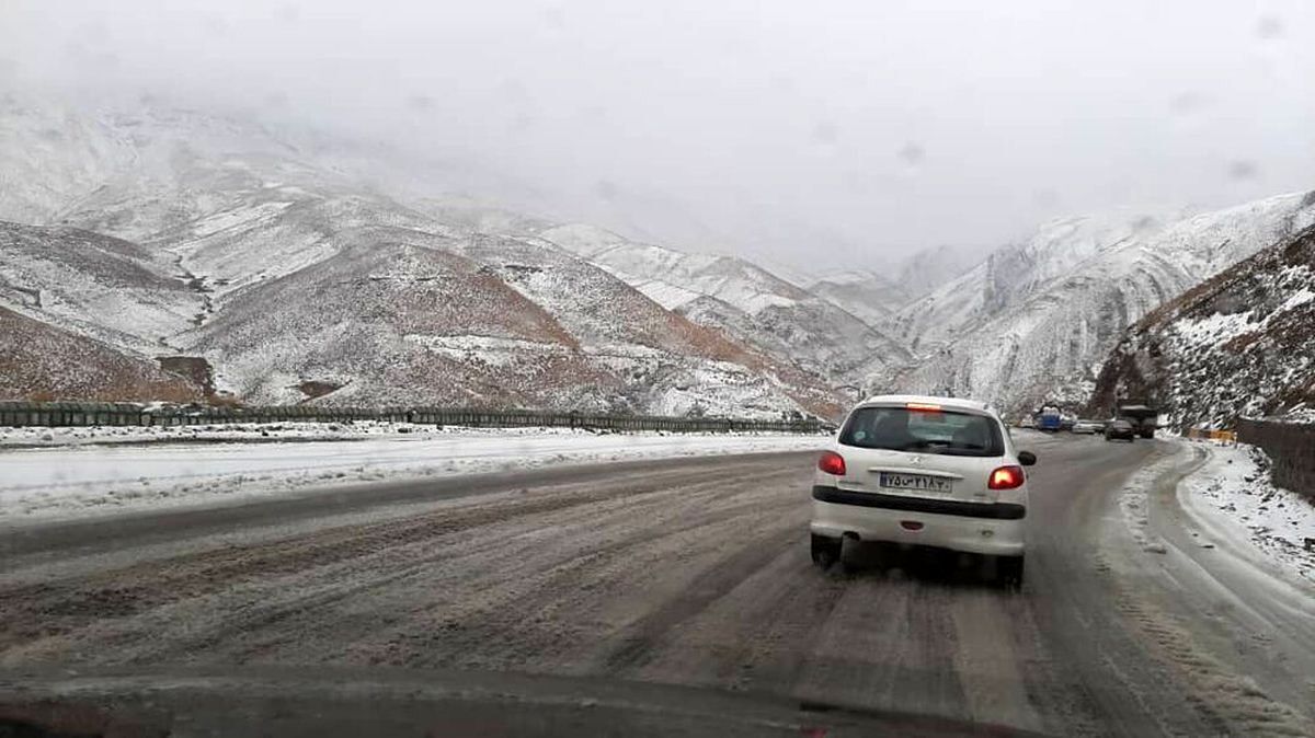 برفِ آخر هفته تهران را سفیدپوش می‌کند