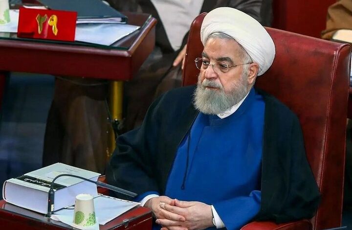 درخواست روزنامه اعتماد: رهبری در موضوع ردصلاحیت حسن روحانی ورود کنند