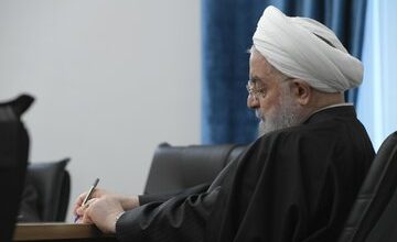 بیانیه روحانی بعد از ردصلاحیت / چرا دلایل رد صلاحیت را با مردم در میان نمی‌گذارید؟ / شورای نگهبان جریان مأیوس‌سازی‌ مردم را تقویت کرد