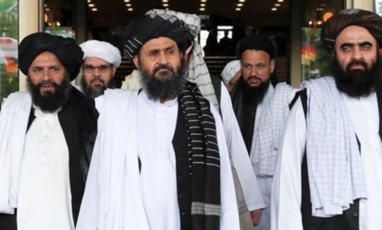 دو عضو طالبان از گوانتانامو آزاد شدند/عکس