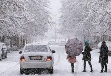 تصویری از میزان برف شدید در مشهد