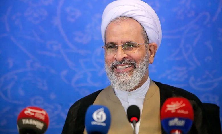 واکنش آیت الله اعرافی به نامه حسن روحانی به شورای نگهبان درباره دلایل ردصلاحیتش