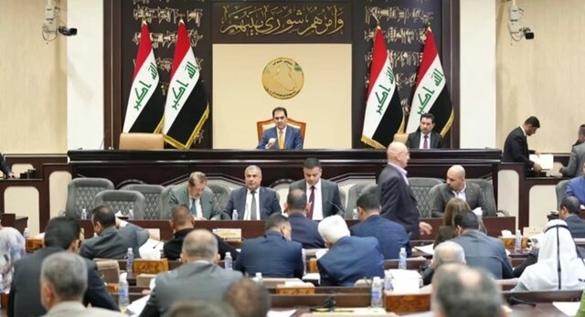 رئیس پارلمان عراق: بر اجرای قطعنامه خروج نیروهای خارجی از کشور تاکید داریم