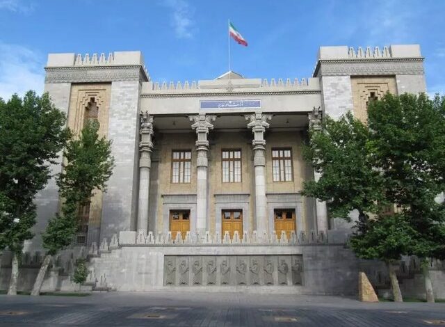 ابلاغ اعتراض ایران به سفیر کویت درباره میدان آرش