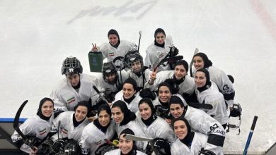 پیروزی دختران هاکی روی یخ ایران مقابل امارات