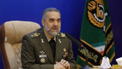 وزیر دفاع: مردم با افتخار می‌گویند ایرانی هستیم/ کشور های دیگر را می‌بینیم، متوجه می‌شویم وضعیت ایران بسیار خوب است