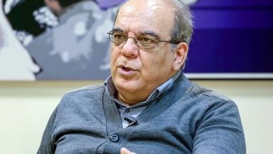 انتقاد صریح عباس عبدی از مخالفت دولت با افزایش ۴۰ درصدی حقوق کارگران و کارمندان: این یعنی شکست سیاست‌های اقتصادی و فراموشی شعارهایشان