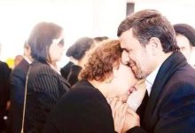 محمود احمدی نژاد و مادر هوگو چاوز سوژه شدند