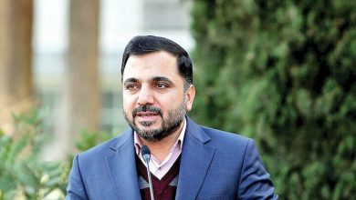 وزیر ارتباطات: اینترنت به سرعت نور می‌رسد / امیدوارم تا پایان سال، چند برند جدید موبایل ایرانی داشته باشیم