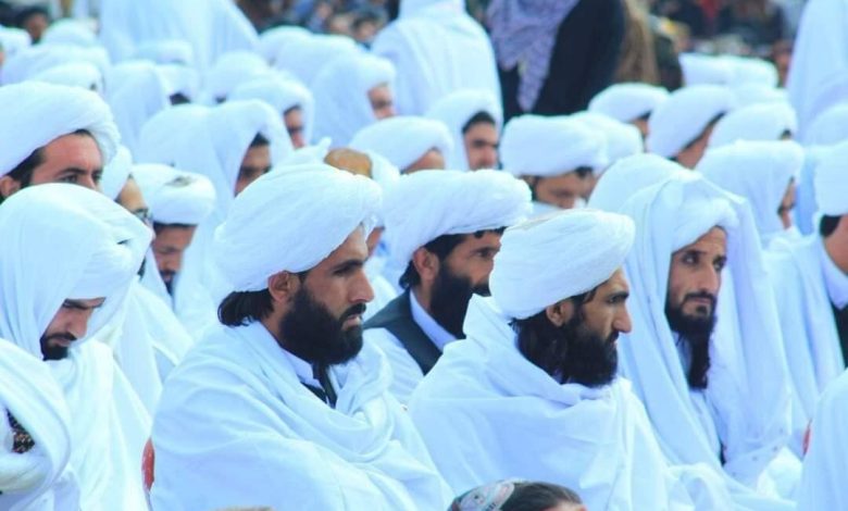 روزنامه جمهوری اسلامی: طالبان مشغول پاکسازی قومی و شیعه‌کشی است؛ ایران هم سکوت می‌کند