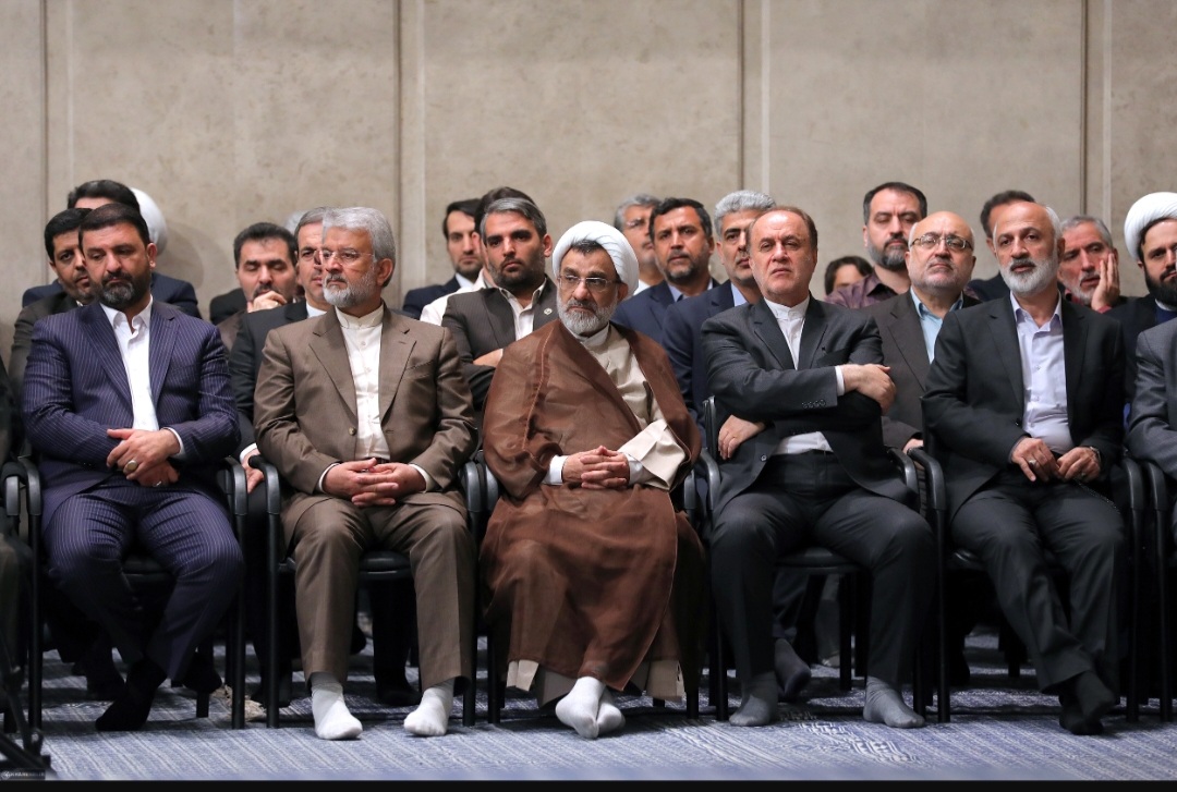 حضور مدیر عامل صندوق ذخیره فرهنگیان در دیدار فرهنگیان با رهبر معظم انقلاب(عکس)