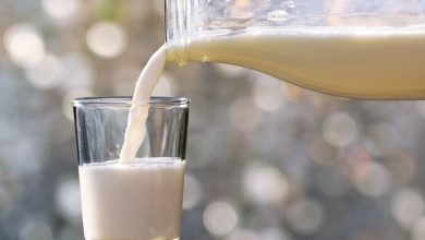 ۸ دلیل مهم برای اینکه روزی یک لیوان شیر بخورید