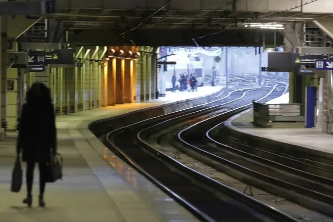 چند ساعت مانده به مراسم افتتاحیه المپیک، شبکه راه آهن فرانسه به دلیل خرابکاری گسترده مختل شد