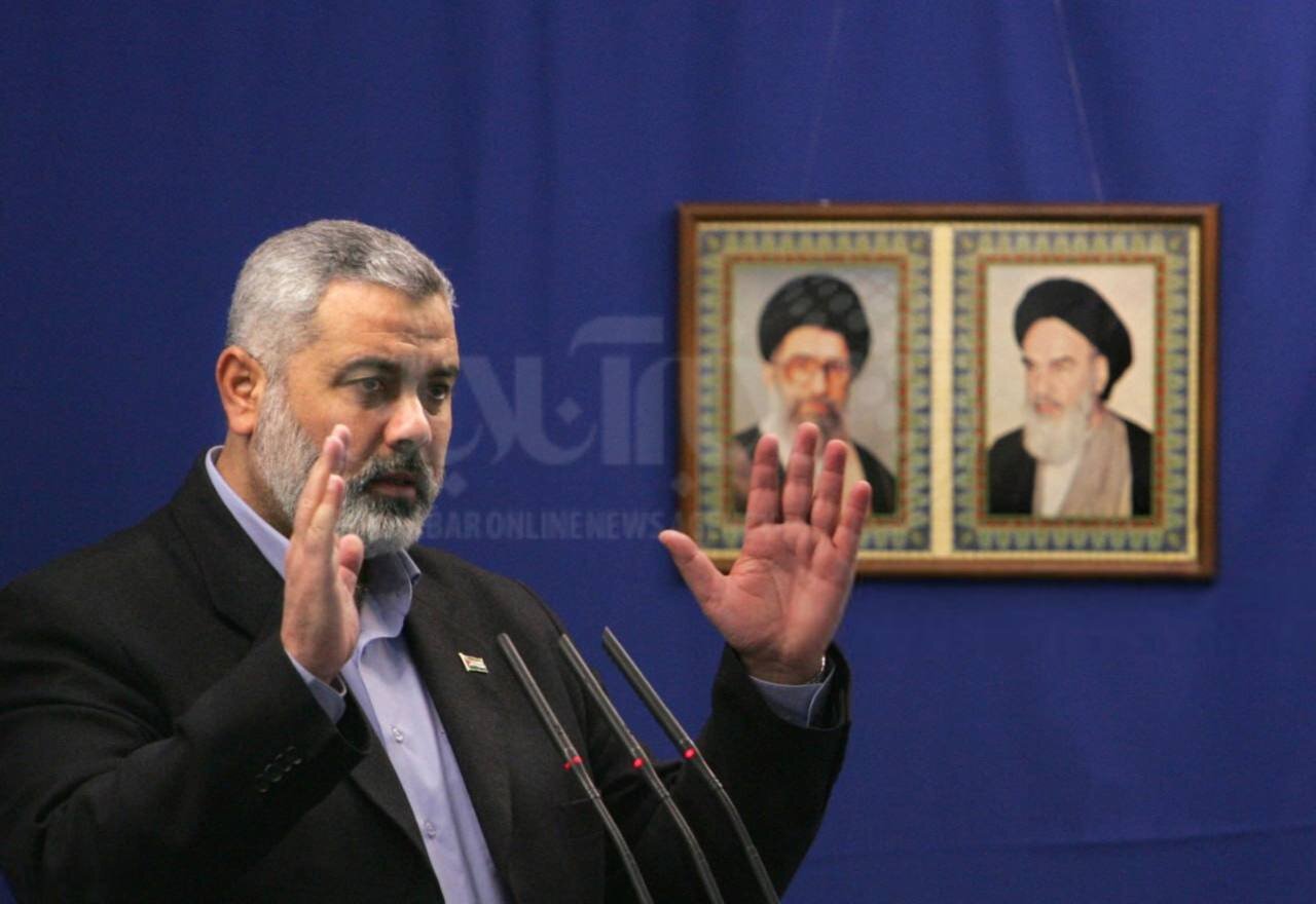 عکس | حضور و سخنرانی اسماعیل هنیه در نماز جمعه تهران