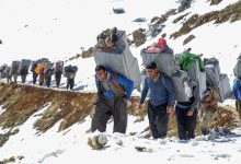 زارعی، نماینده مجلس: کولبر برای نان می‌جنگد؛ قاچاقچی نیست / فردی را برای ستاد مرکزی مبارزه با قاچاق کالا انتخاب کنید که حداقل یک بار مرز را دیده باشد