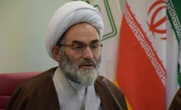 کنایه امام جمعه رشت به اردوغان: اگر راست می گویی پایگاه های آمریکایی در ترکیه را تعطیل کن و مبادلات تجاری با اسرائیل را قطع کن