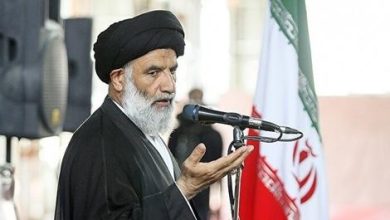 امام جمعه اهواز : هر زمان رهبر معظم انقلاب مصلحت بدانند، ما برای نابودی اسرائیل اعلام آمادگی می‌کنیم