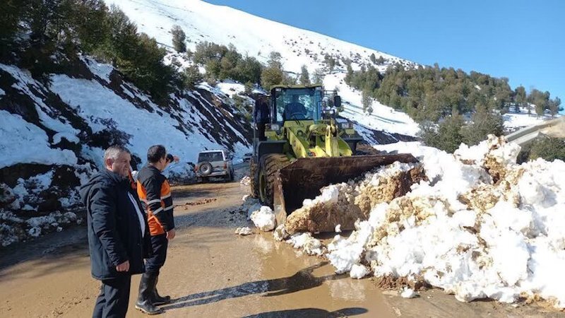 محور پونل به خلخال برف‌روبی و بازگشایی شد( عکس)