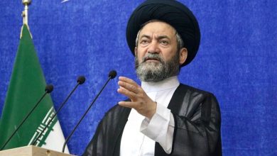 امام جمعه اردبیل: قلباً از آقای رئیس جمهور تشکر می‌کنم که در کنفرانس باکو شرکت نکرد