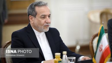 عراقچی: ادامه تهدید به اعمال تحریم‌ها، احتمالاً بحث هسته‌ای در ایران را به تسلیحات هسته‌ای می‌کشاند