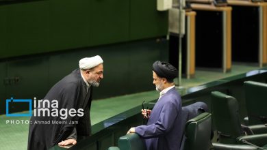 طعنه سنگین به نمایندگان: مجلسی که مصوباتش قابل اجرا نیست، نباید تعطیل شود؟/ برخی مصوبات مجلس از ترس است نه اقتدار